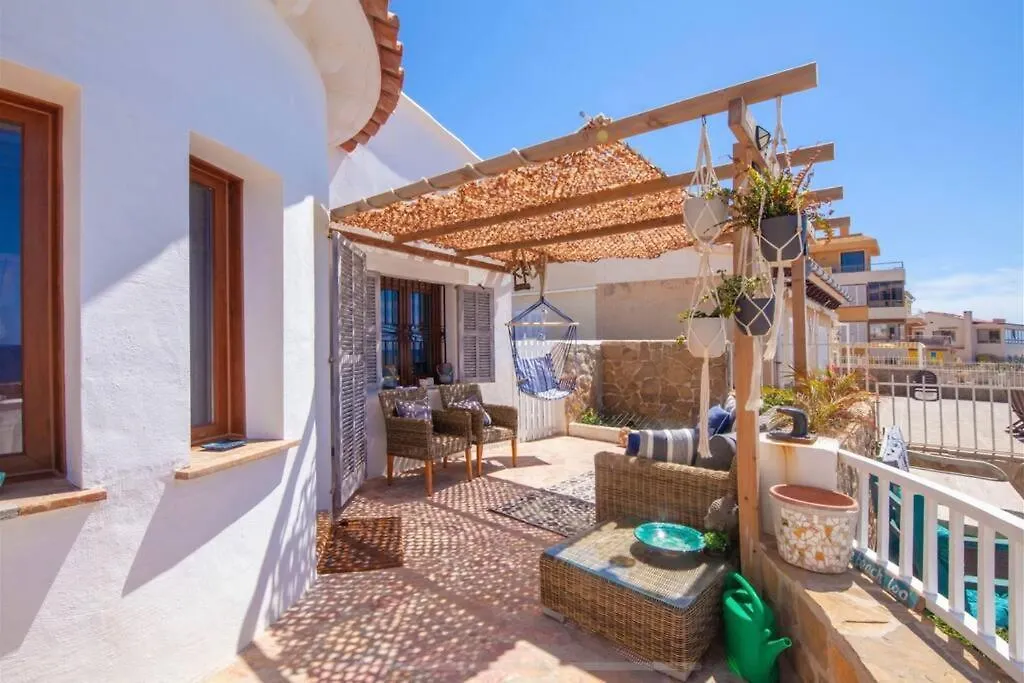 빌라 Beach House With Beautiful Sea Views Front Line 팔마데마요르카 스페인